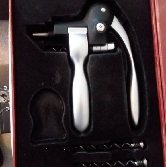 Professional Corkscrew - Picture 3 of 3